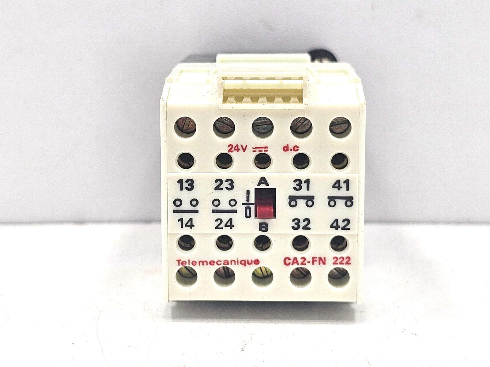 CA2-FN 222 TELEMECANIQUE CONTROL RELAY CA2-FN 222 CA2-FN 222 TELEMECANIQUE CONTROL RELAY CA2-FN 222