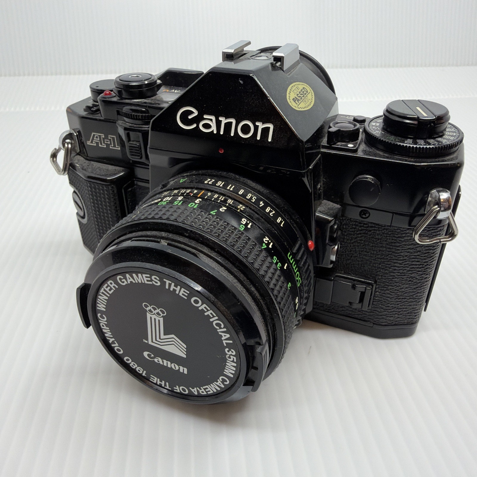 Canon A-1 35mm SLR Film Camera with 50 mm lens Kit Canon A-1 35mm SLR Film Camera with 50 mm lens Kit
