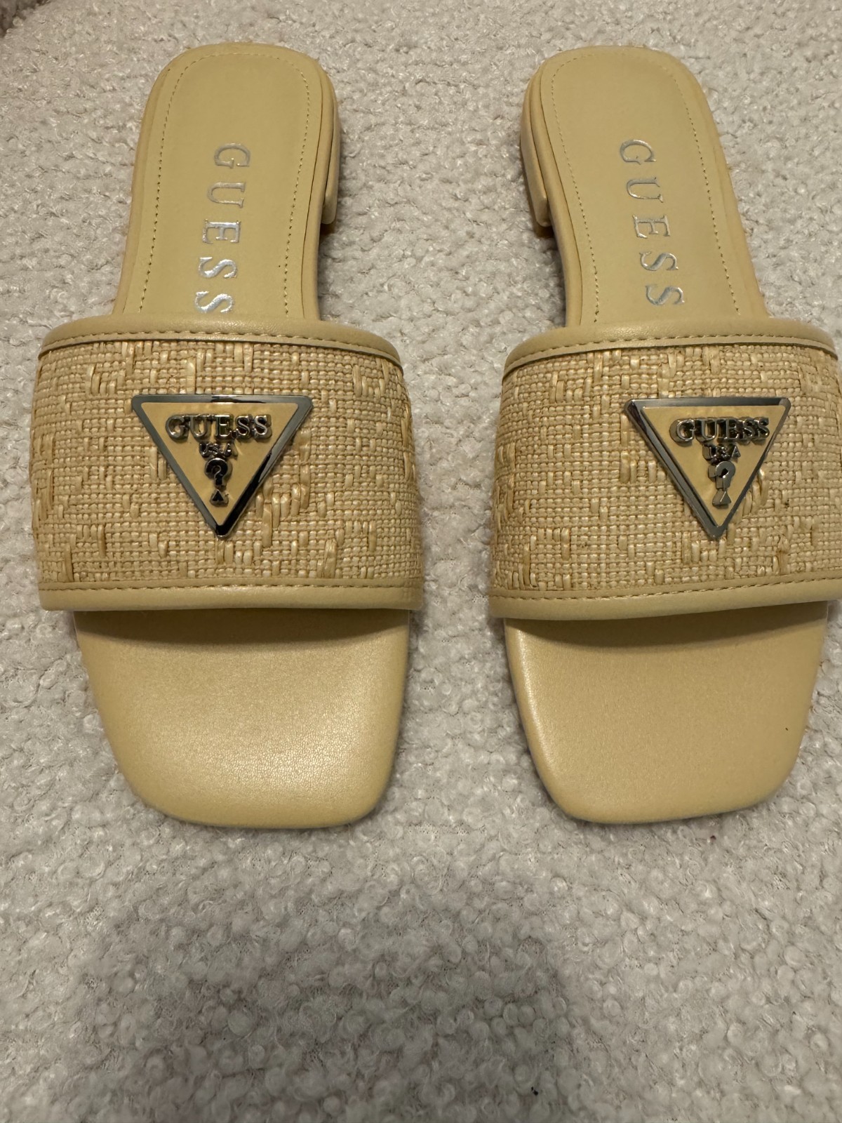 GUESS Tamsey Slide Mules Color Light Natural Size 7M NIB