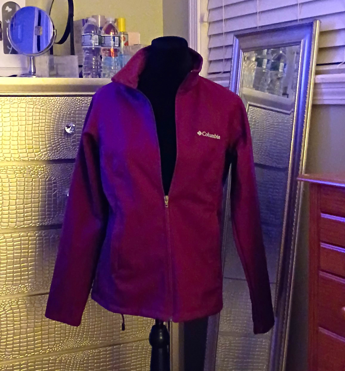 Women\'s Columbia Burgundy Full Zip Jacket Polyester Outer Shell women\'s Size M 