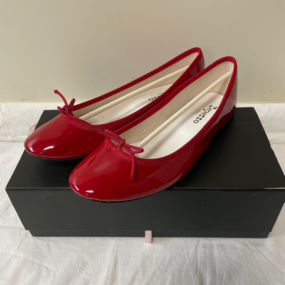 Repetto Cendrillon Patent Ballet Shoes Red EU 37.5 Unused w/ Box