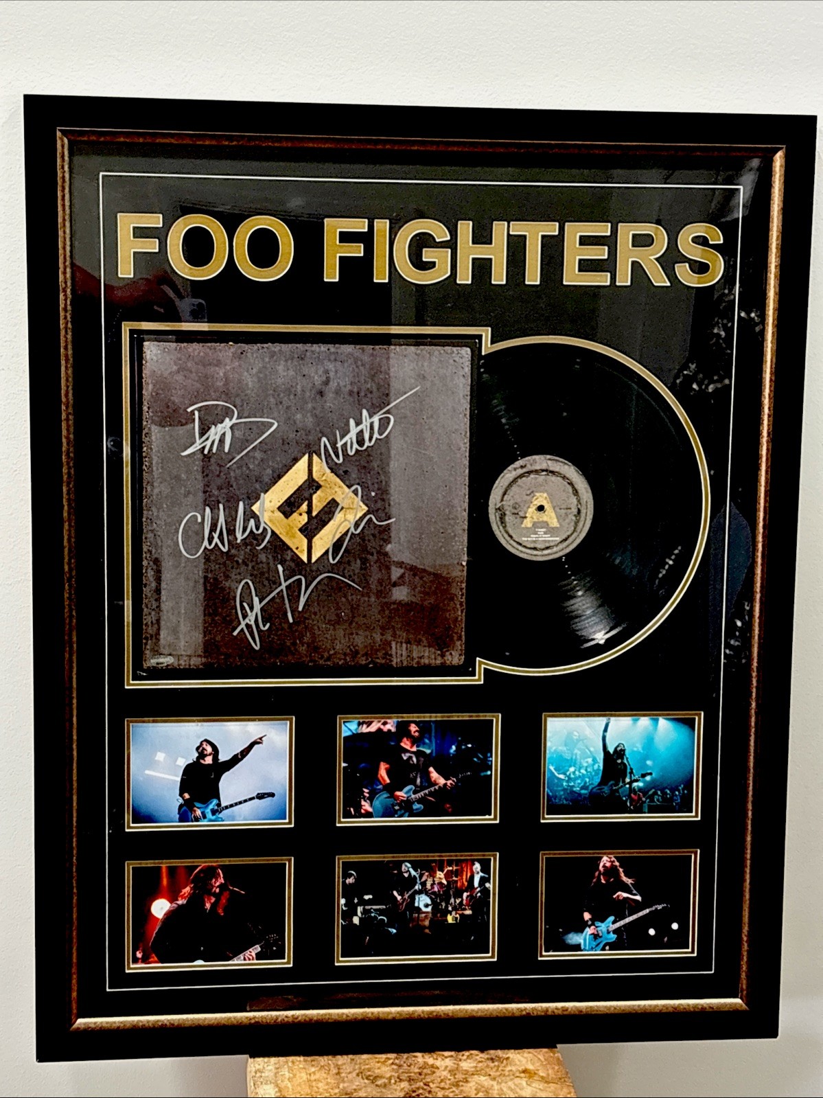 Dave Grohl, Taylor Hawkins FOO FIGHTERS Signed, Framed Display, Taylor Authen.