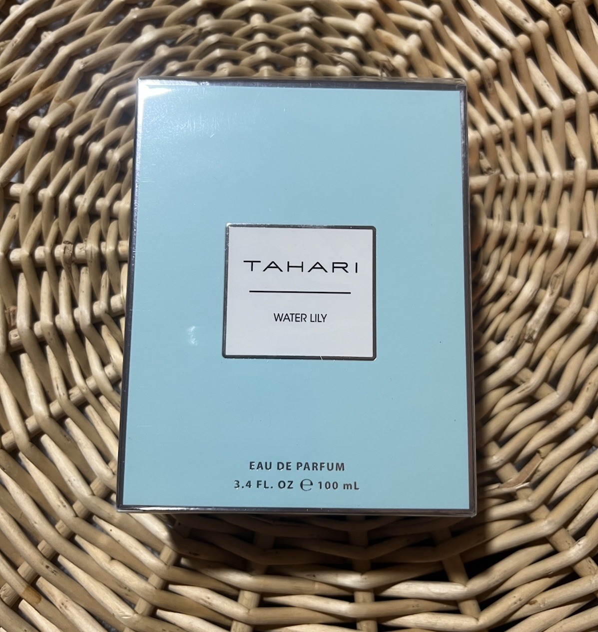 Tahari - Water Lily Eau de Parfum EDP Spray 3.4 fl oz  **NEW/SEALED**