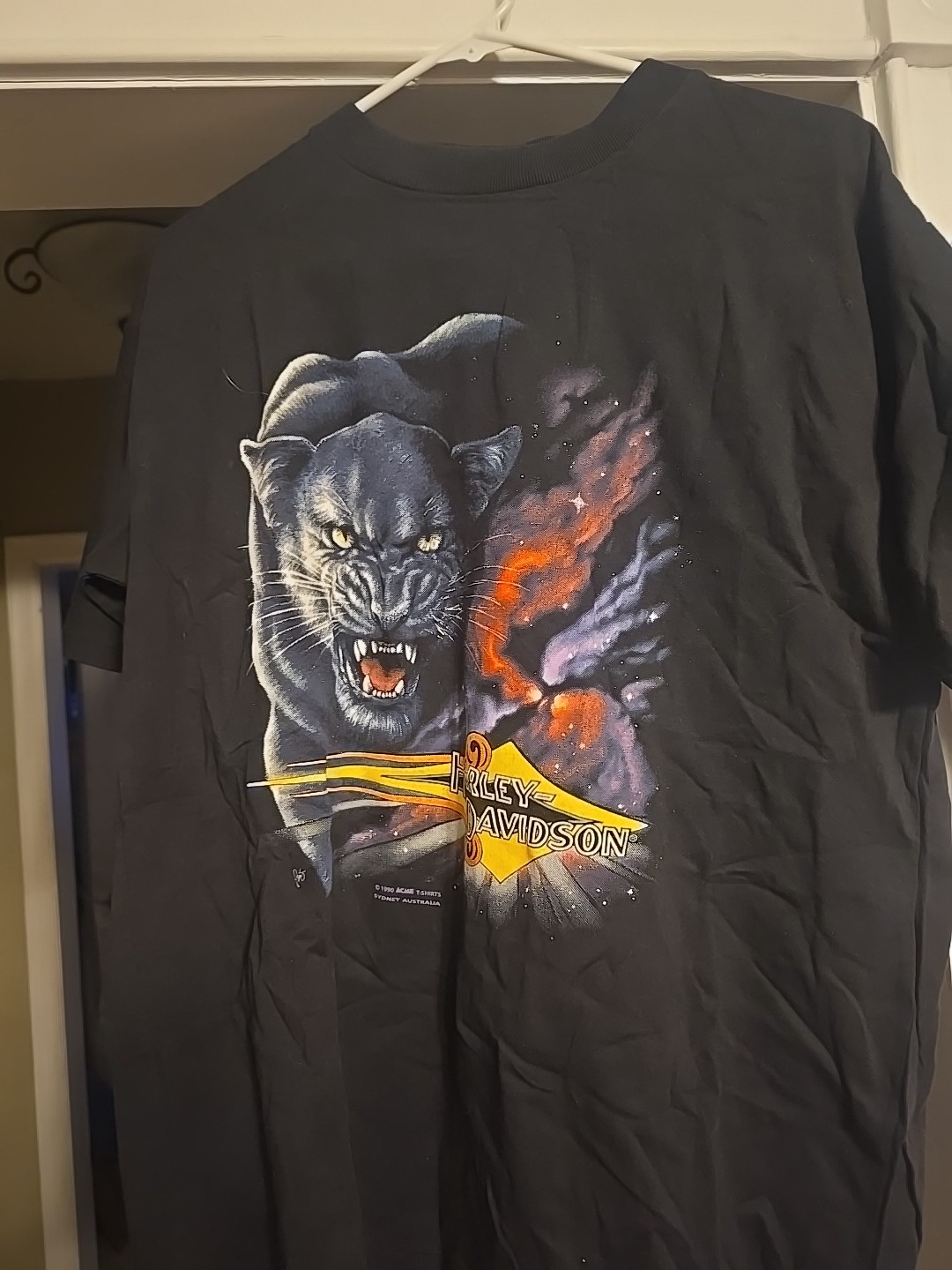 Old vintage Harley Davidson T-shirt. Large
