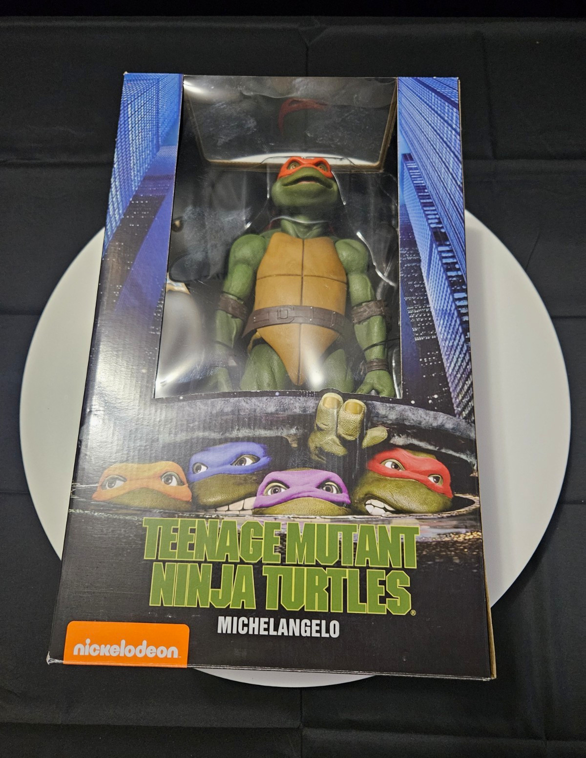 NECA Teenage Mutant Ninja Turtles Michelangelo 16.5in Plastic Action Figure
