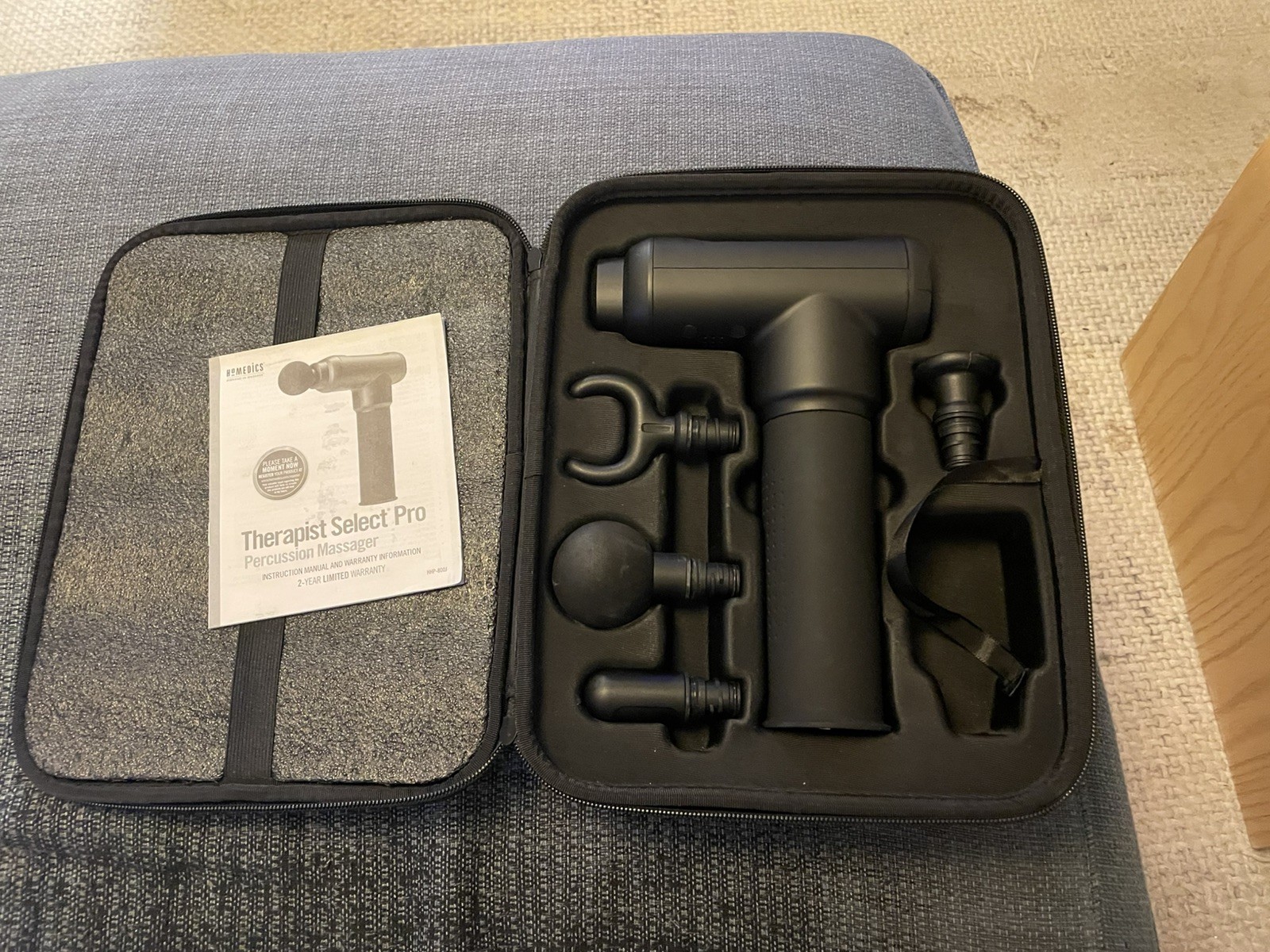 HoMedics Therapist Select Pro Percussion Massager in CASE (CHARGER NOT INCLUDED)