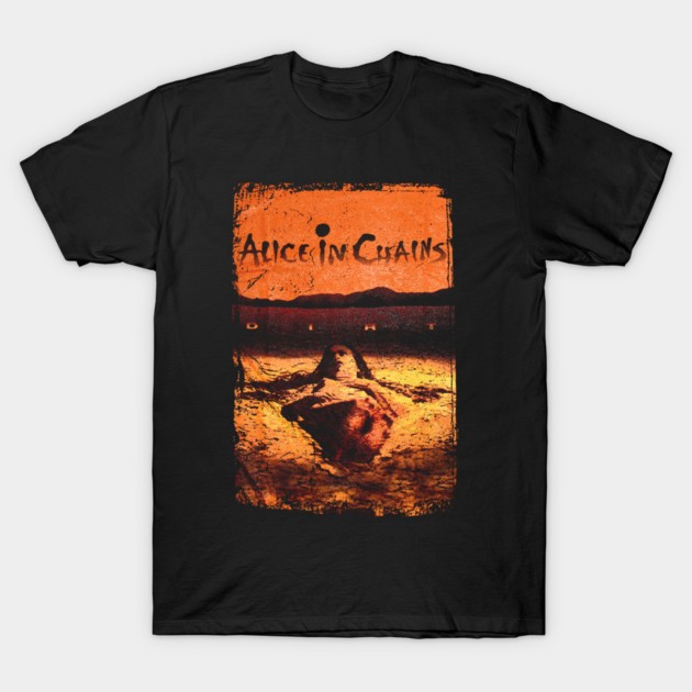 Classic Alice Dirt In Chains T-Shirt