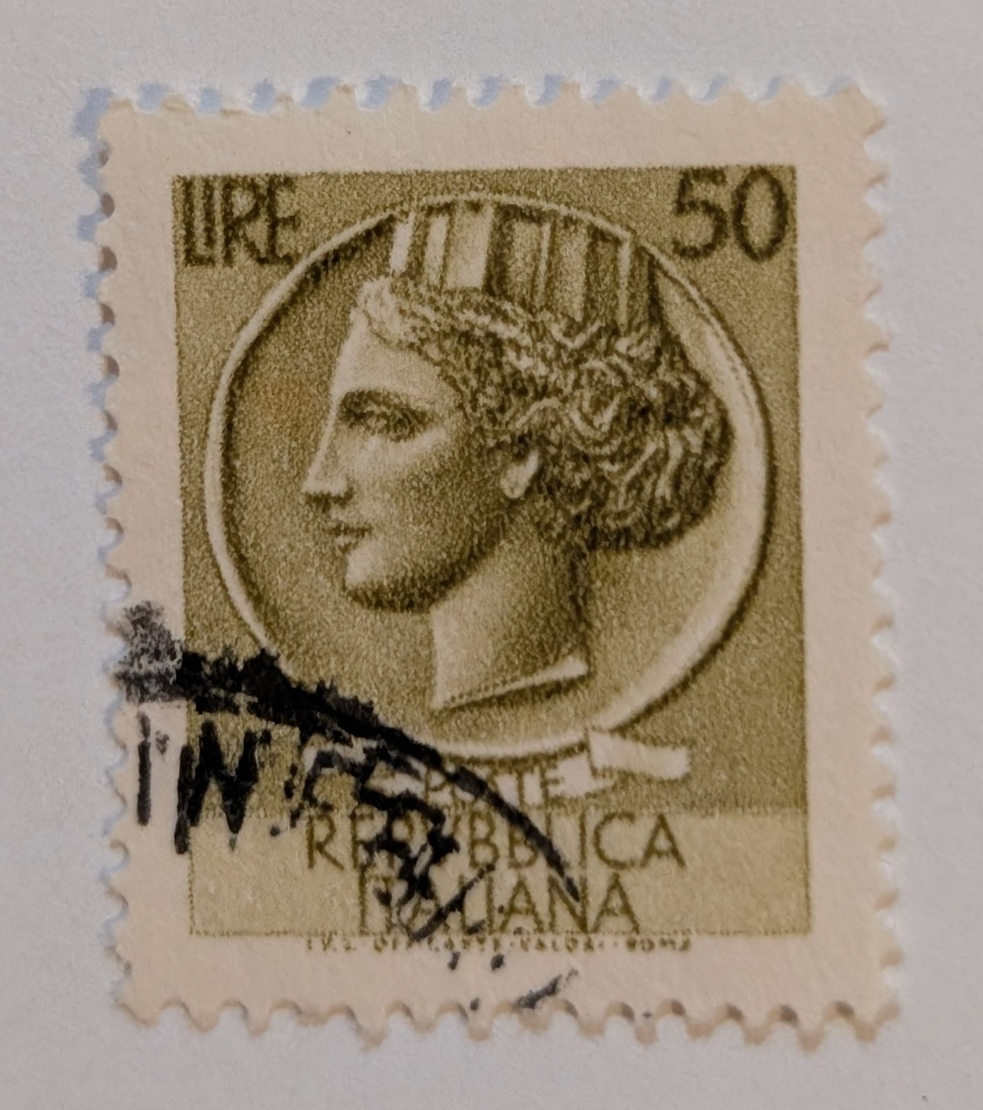 Poste Repvbblica Italiana Lire 50 Italy Vintage Stamp