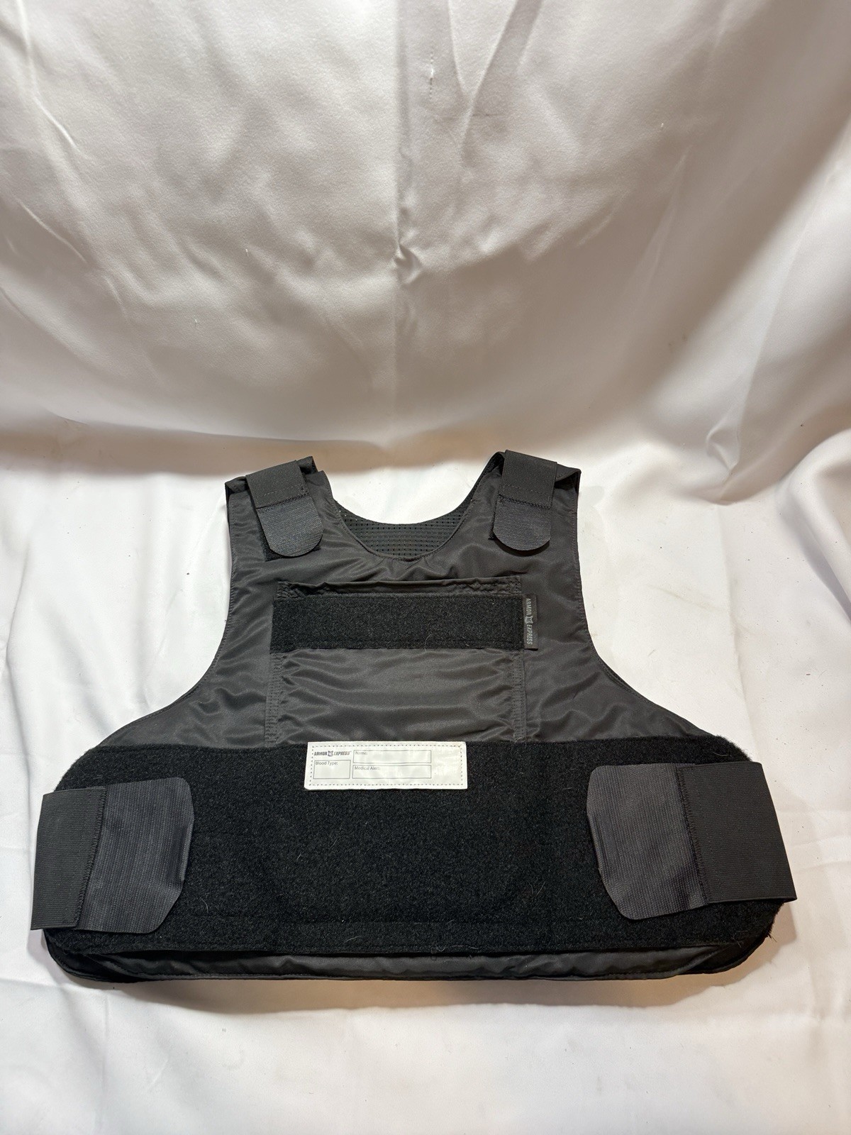Armor Express Seraph Level II Concealable Vest 2215/2215 With Ara Shock Insert