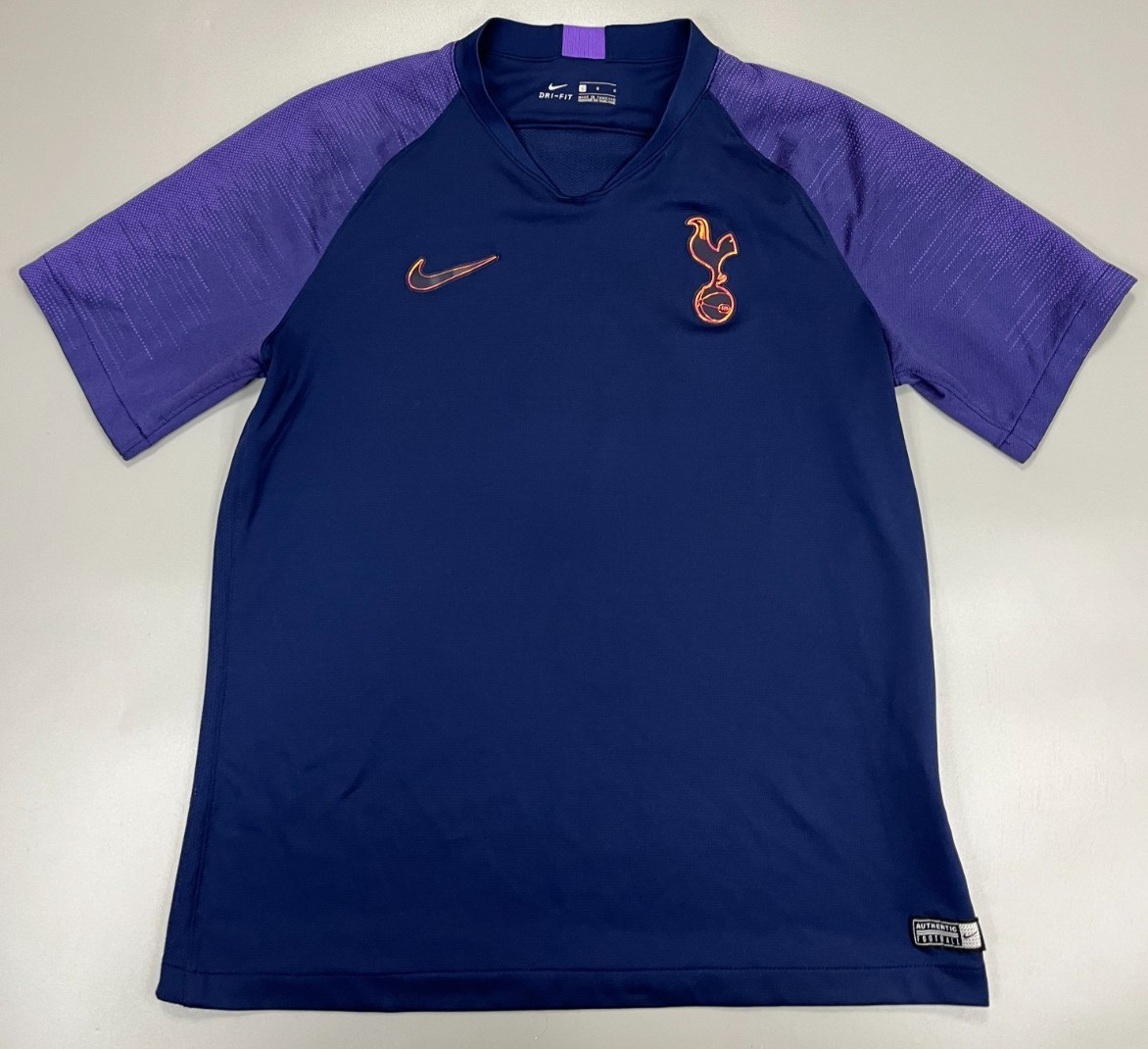 Tottenham Hotspur 19/20 Nike Football shirt jersey training Size L Large Tottenham Hotspur 19/20 Nike Football shirt jersey training Size L Large