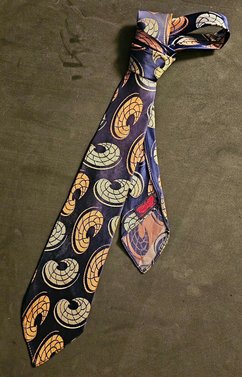 Vintage 1930 Wembley Silk Necktie Tie iridescent Abstract Art Deco Swing Classic
