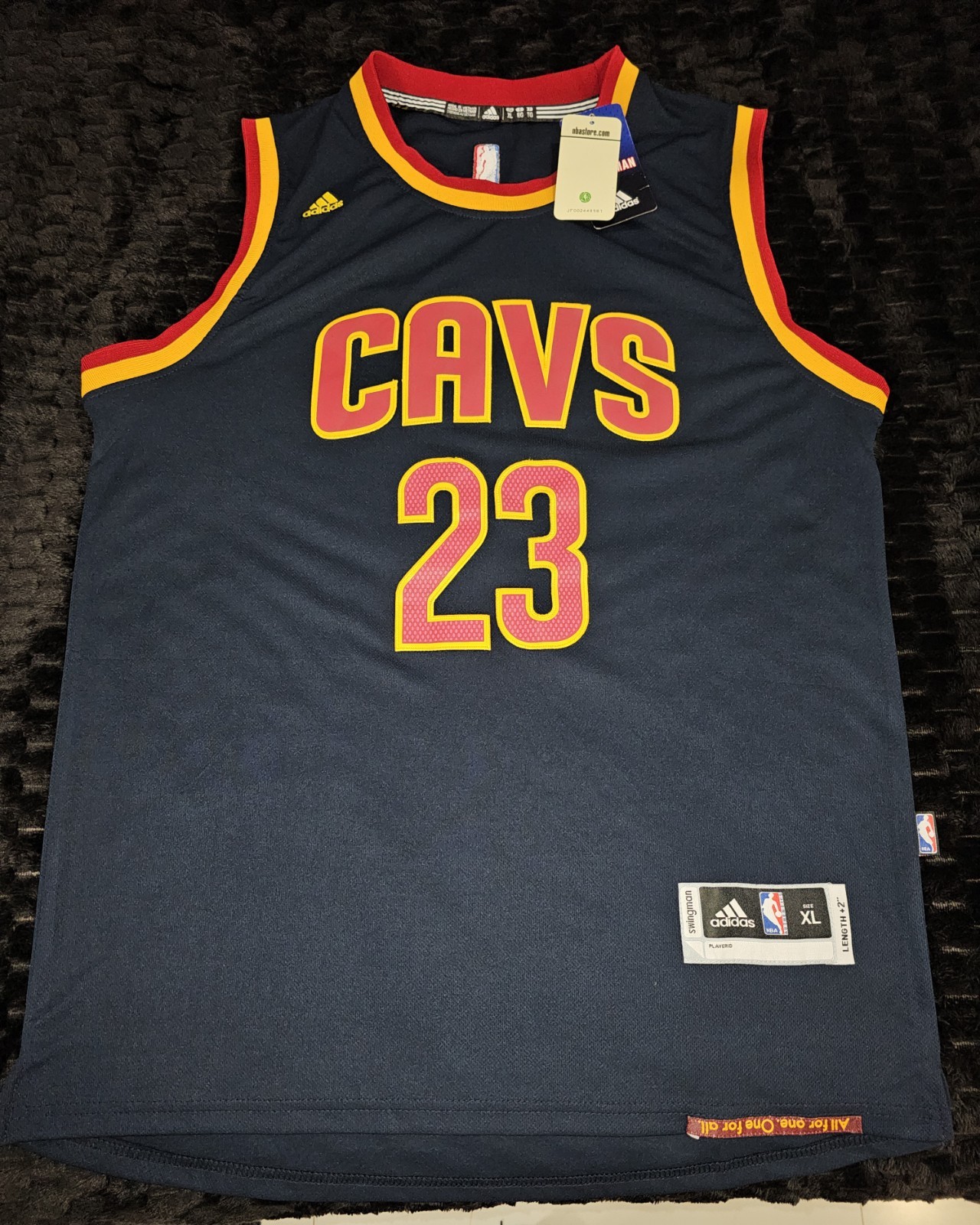 NEW Mens L LeBron James Adidas Cleveland Cavaliers #23 Stitched Swingman Jersey