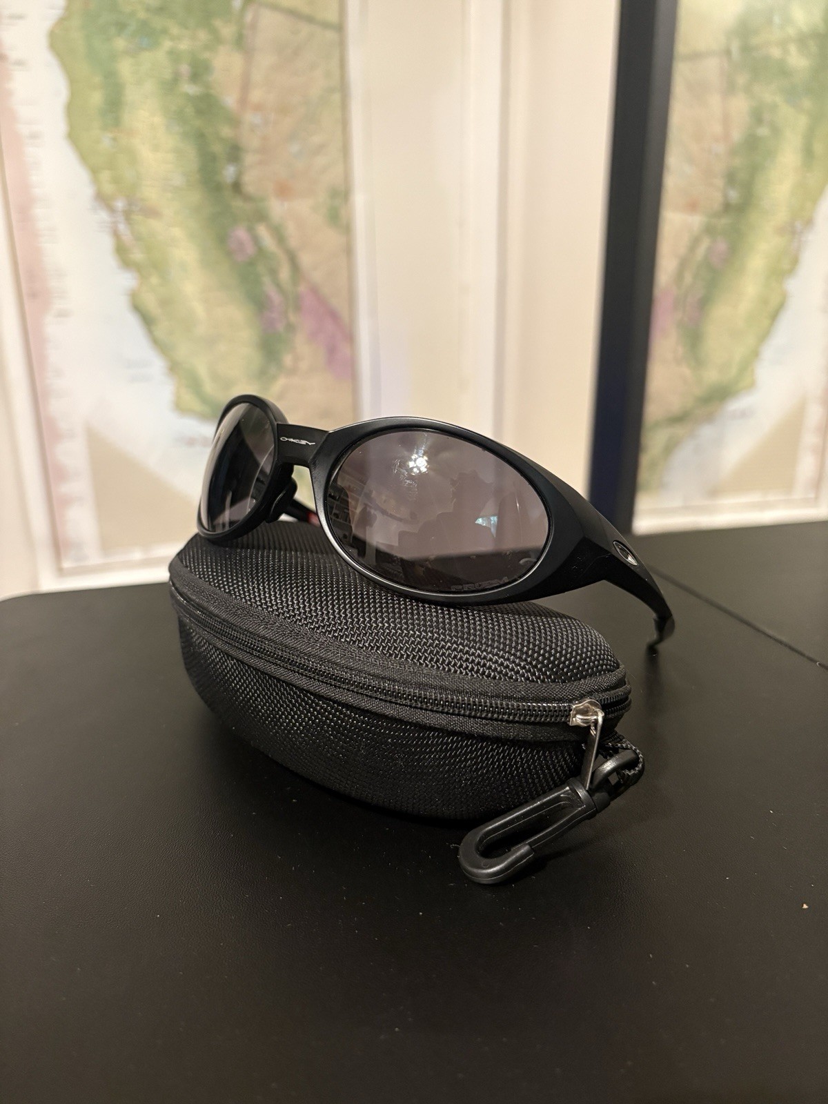 Oakley Eye Jackets Y2K w/ Case Oakley Eye Jackets Y2K w/ Case