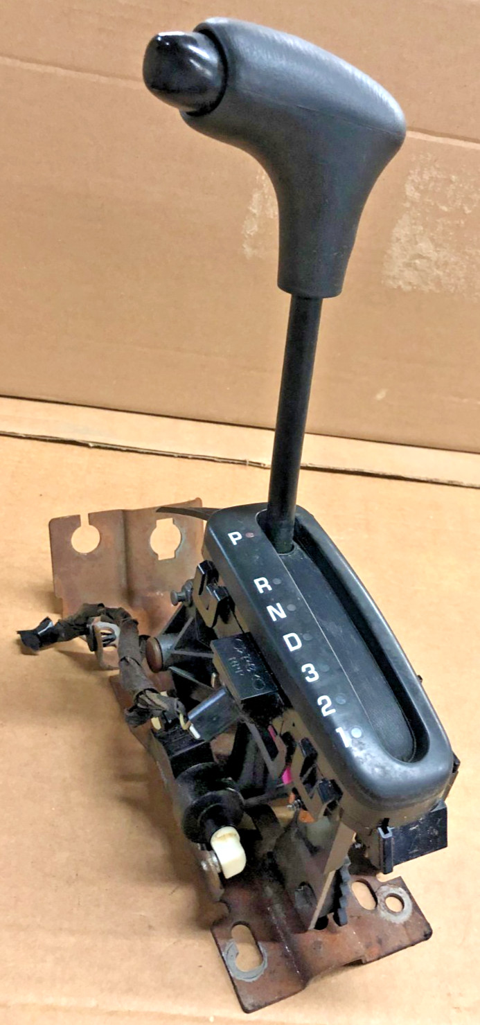 2005 chevy classic shifter lever handle mechanism 2003-2005 chevy malibu