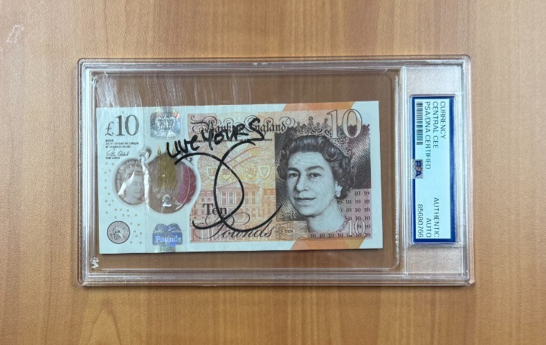 Central Cee Signed Autographed 10 Pound Note PSA/DNA COA Currency \ Central Cee Signed Autographed 10 Pound Note PSA/DNA COA Currency \
