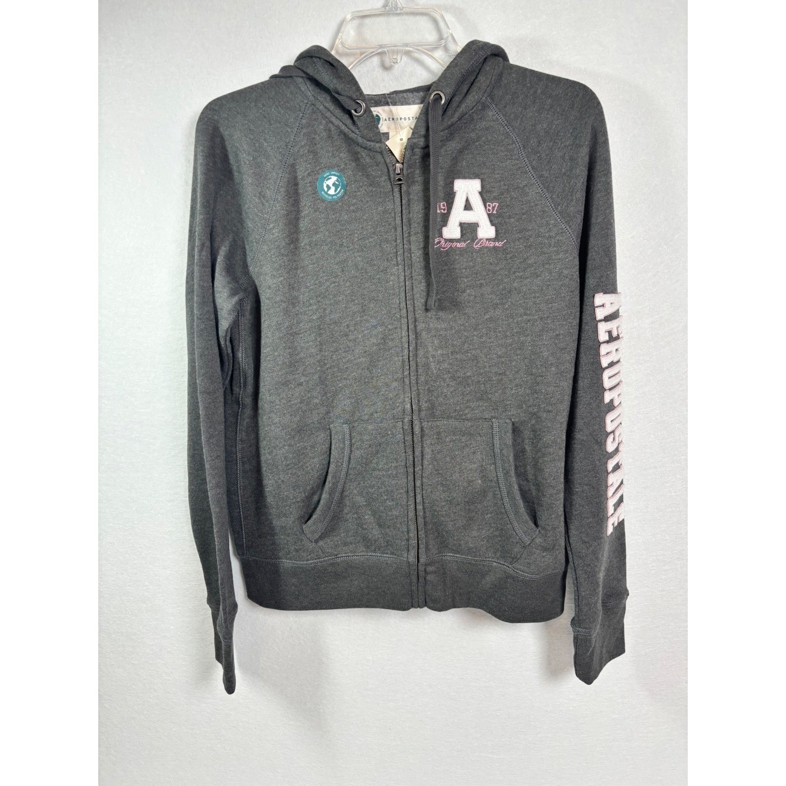 Aeropostale Womens Full Zip Hoodie Gray Pink Logo Fleece Sweatshirt Size M NWT Aeropostale Womens Full Zip Hoodie Gray Pink Logo Fleece Sweatshirt Size M NWT