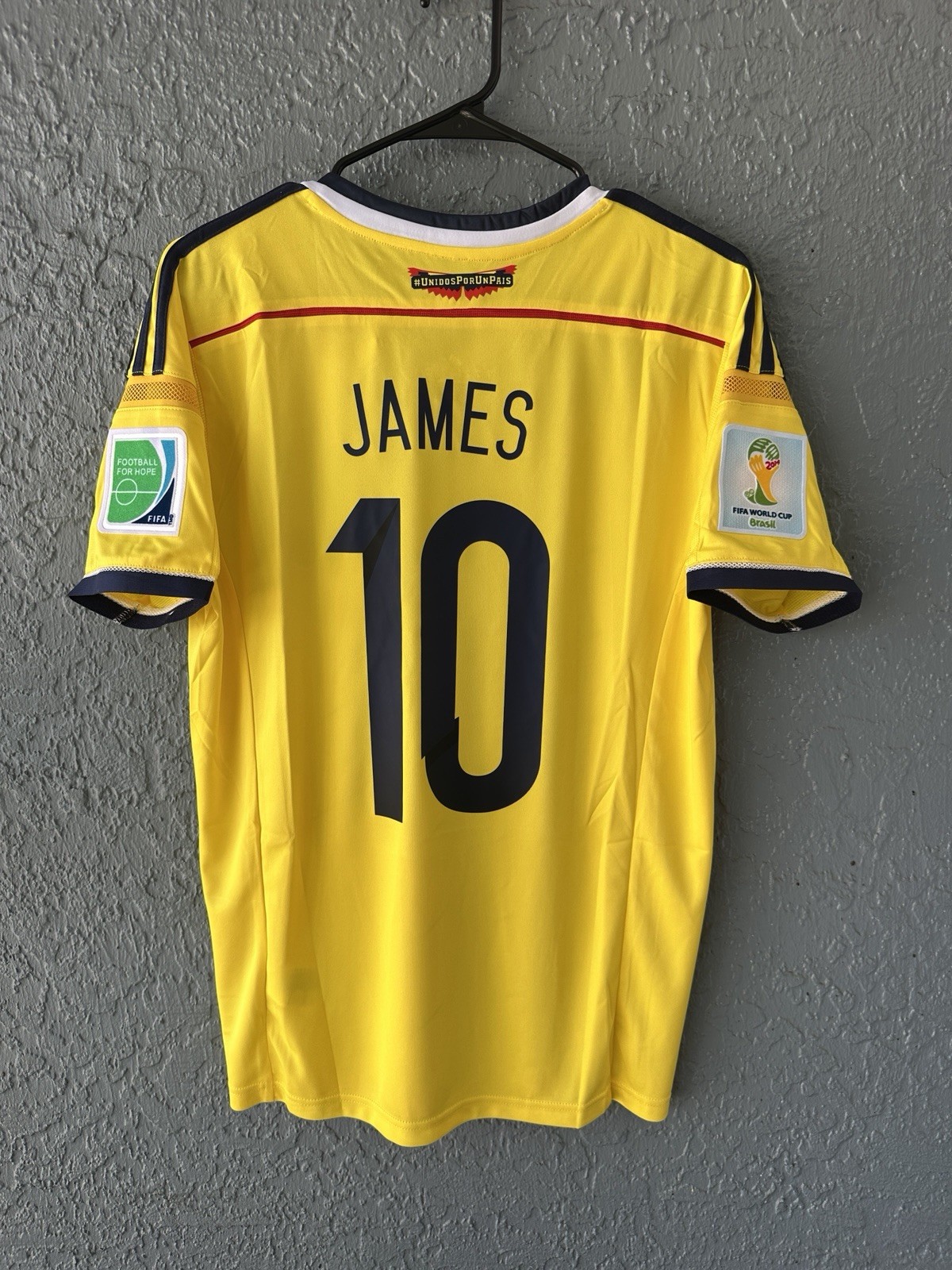 Colombia James Soccer Jersey 2014 Yellow Size M Colombia James Soccer Jersey 2014 Yellow Size M
