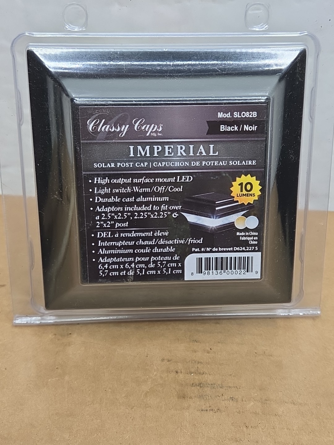 CLASSY CAPS Outdoor Black Cast Aluminum LED Solar Post Caps SL082B  Fits 3 Sizes