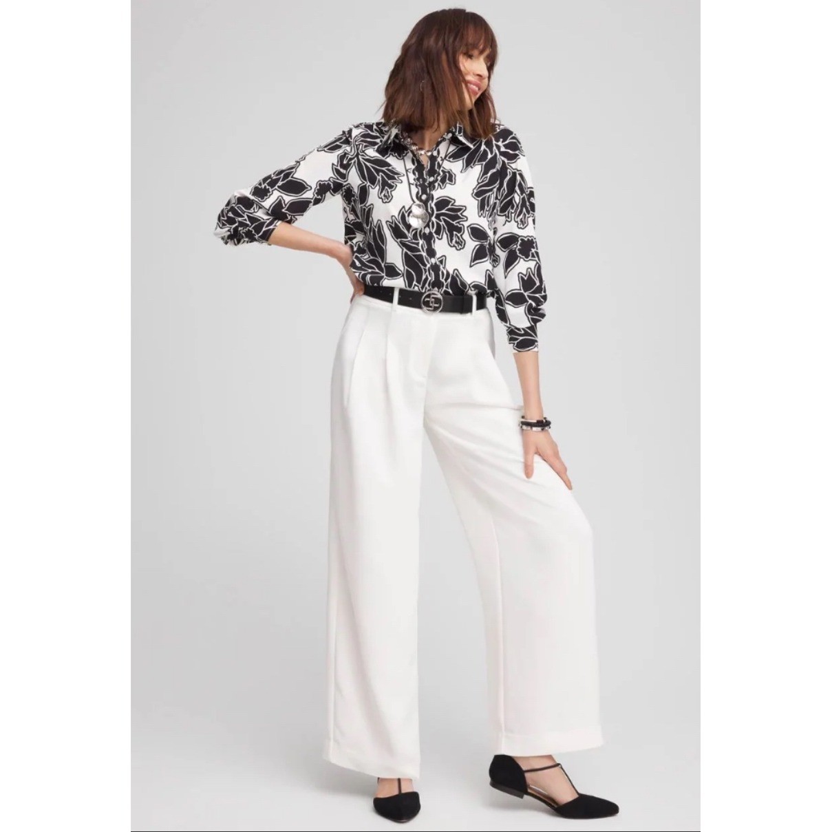 Chicos White Wide Leg Pleated Trousers Dress Pants Size 1.5R US 10 Regular Chicos White Wide Leg Pleated Trousers Dress Pants Size 1.5R US 10 Regular