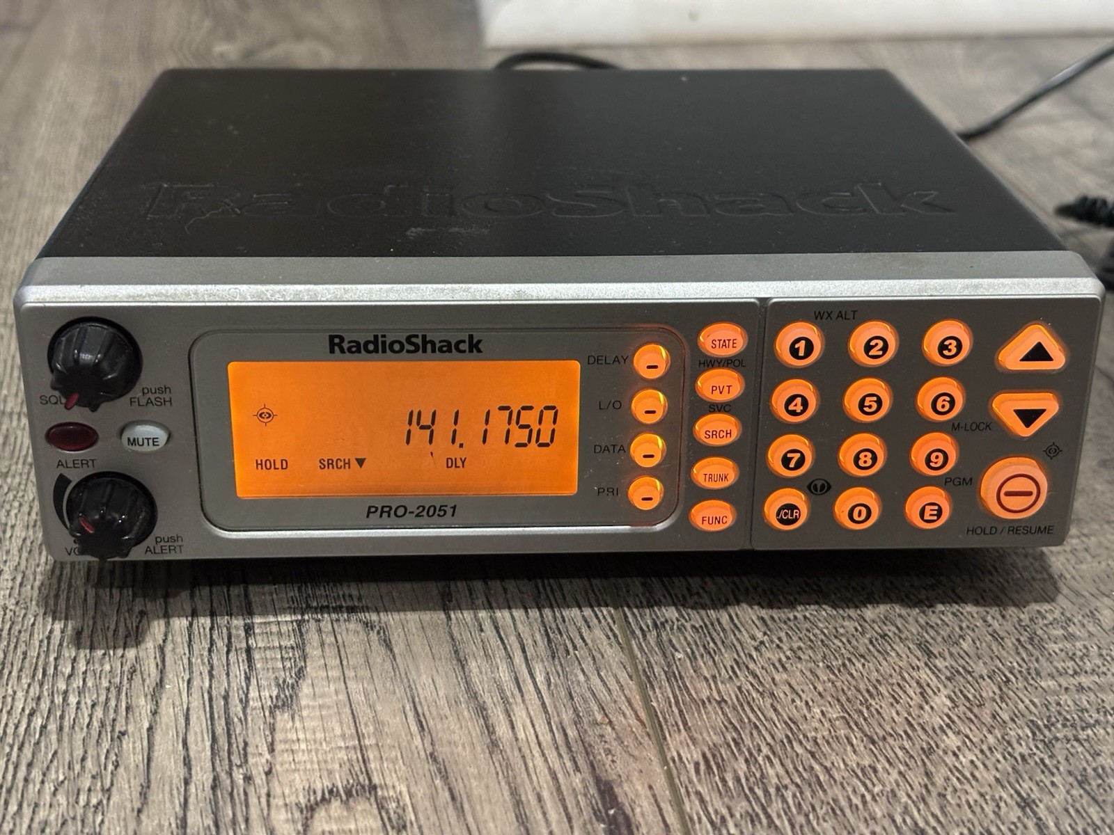 RadioShack PRO-2051 1000 Channel Triple Trunking Scanner Unit Only Tested Works