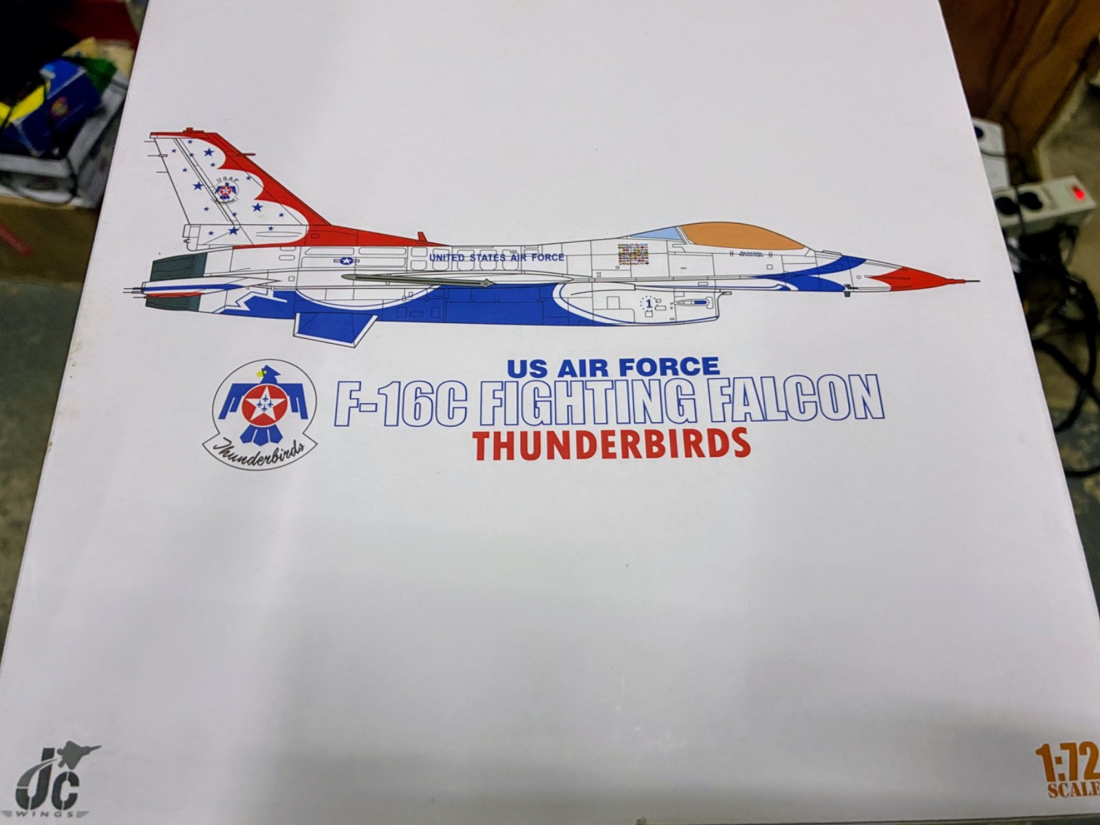 1/72 JC Wings Thunderbirds F/16C # 4 of only 600 made worldwide