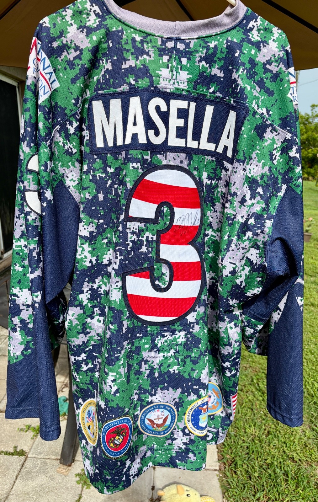 Florida Everblades jersey (Masella) Military night (autographed) Number 3 Florida Everblades jersey (Masella) Military night (autographed) Number 3