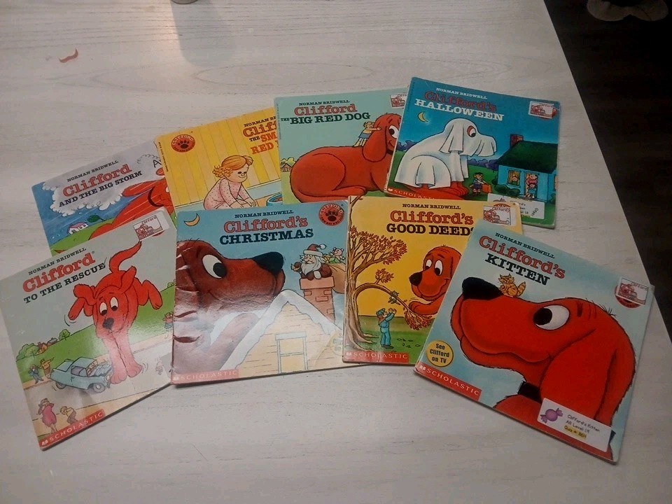 Clifford The Big Red Dog Book Bundle Lot Of 8  