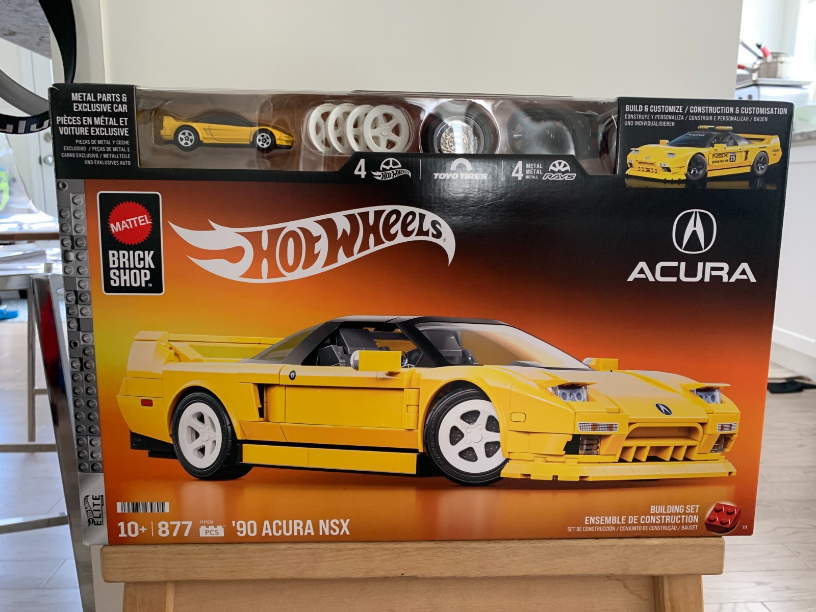 Mattel Brick Shop Hot Wheels 90 Acura NSX Yellow Building Toy 877 Pieces NEW Mattel Brick Shop Hot Wheels 90 Acura NSX Yellow Building Toy 877 Pieces NEW