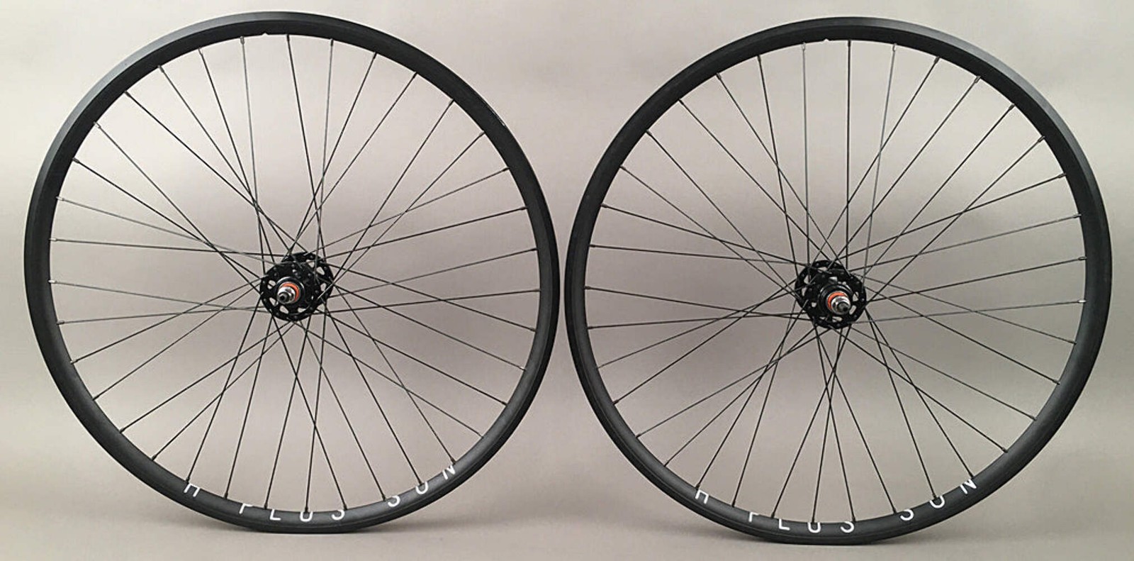 H + Plus Son Archetype Black fixed gear Track Bike Wheelset 36 spoke
