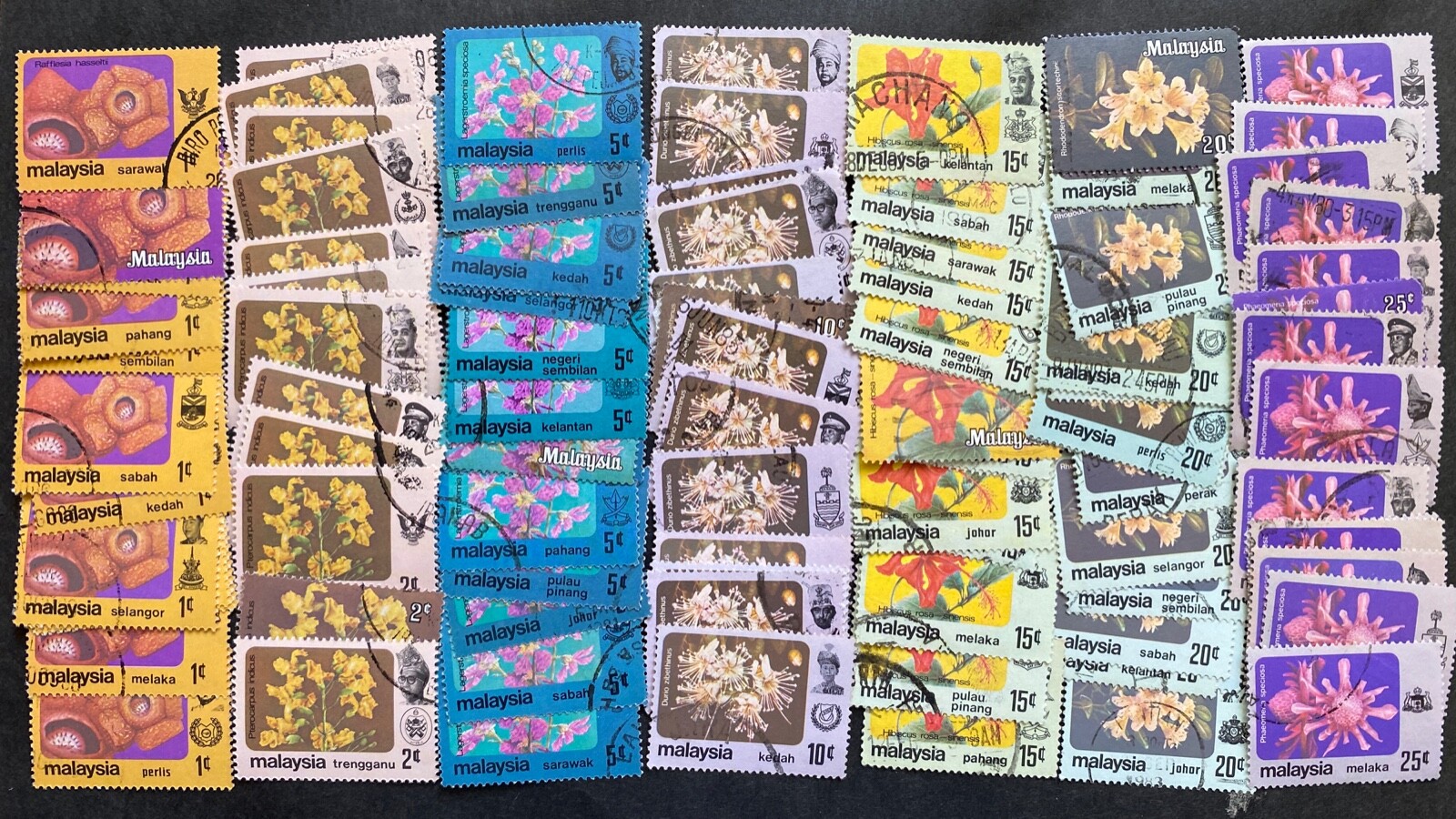 Malaysia 1979 Flowers Definitive Complete series 14 states Total 98 stamps Used Malaysia 1979 Flowers Definitive Complete series 14 states Total 98 stamps Used