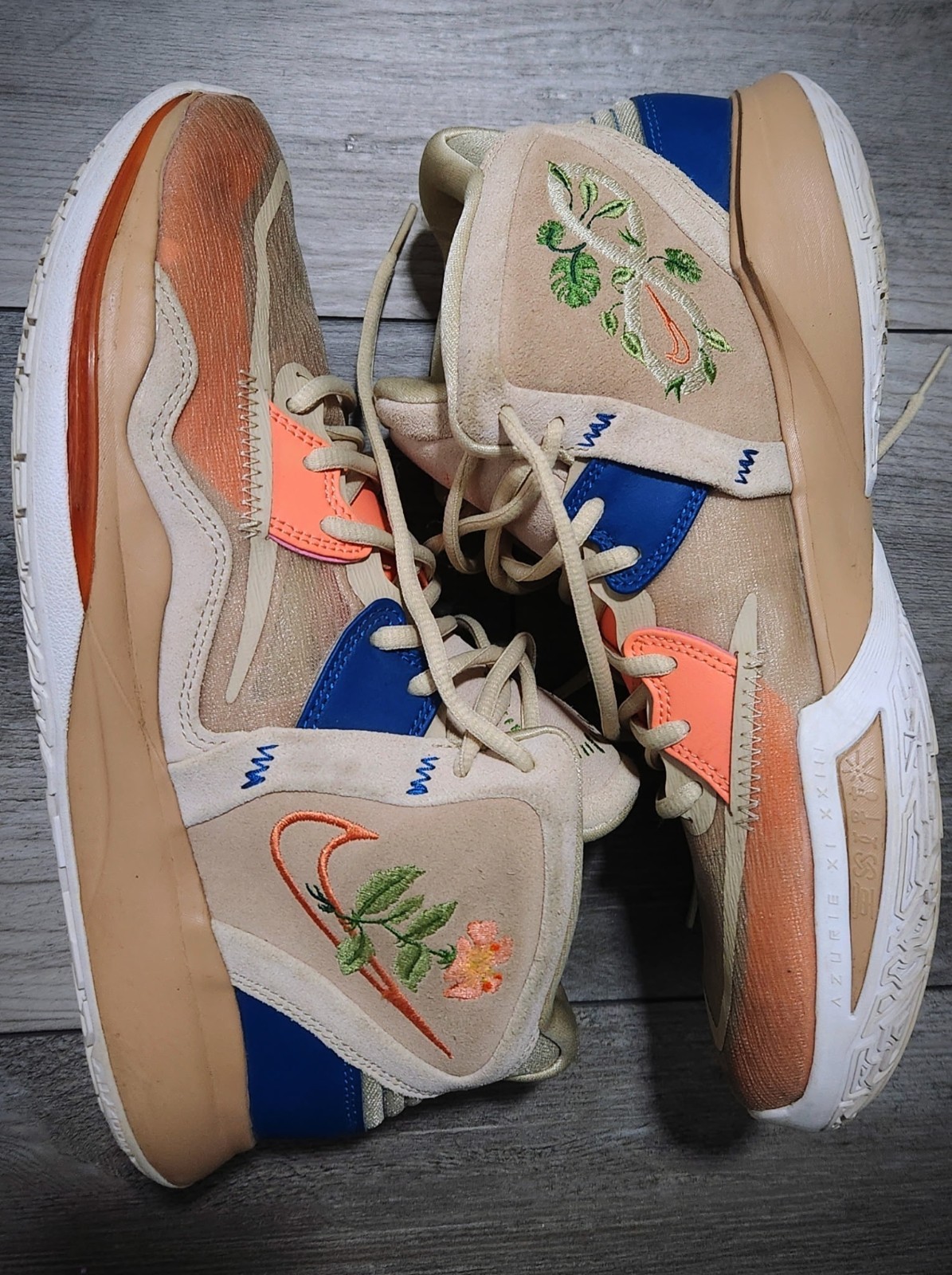 Nike Kyrie Infinity Mother Nature Father Time CZ0204-200 Men\'s Size 11 Floral