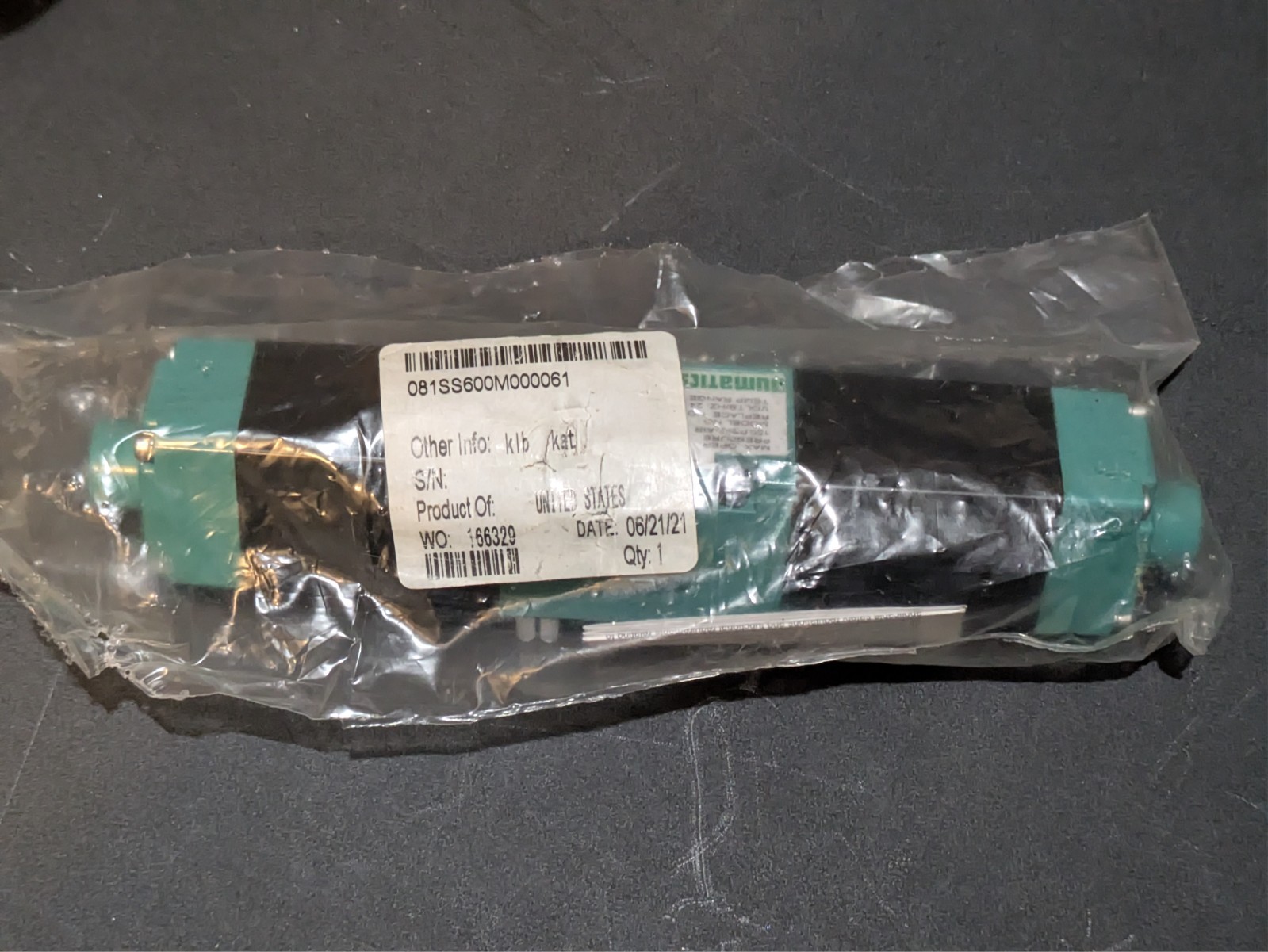 Numatics 081Ss600m000061 Solenoid Air Control Valve, 24Vdc.   #8