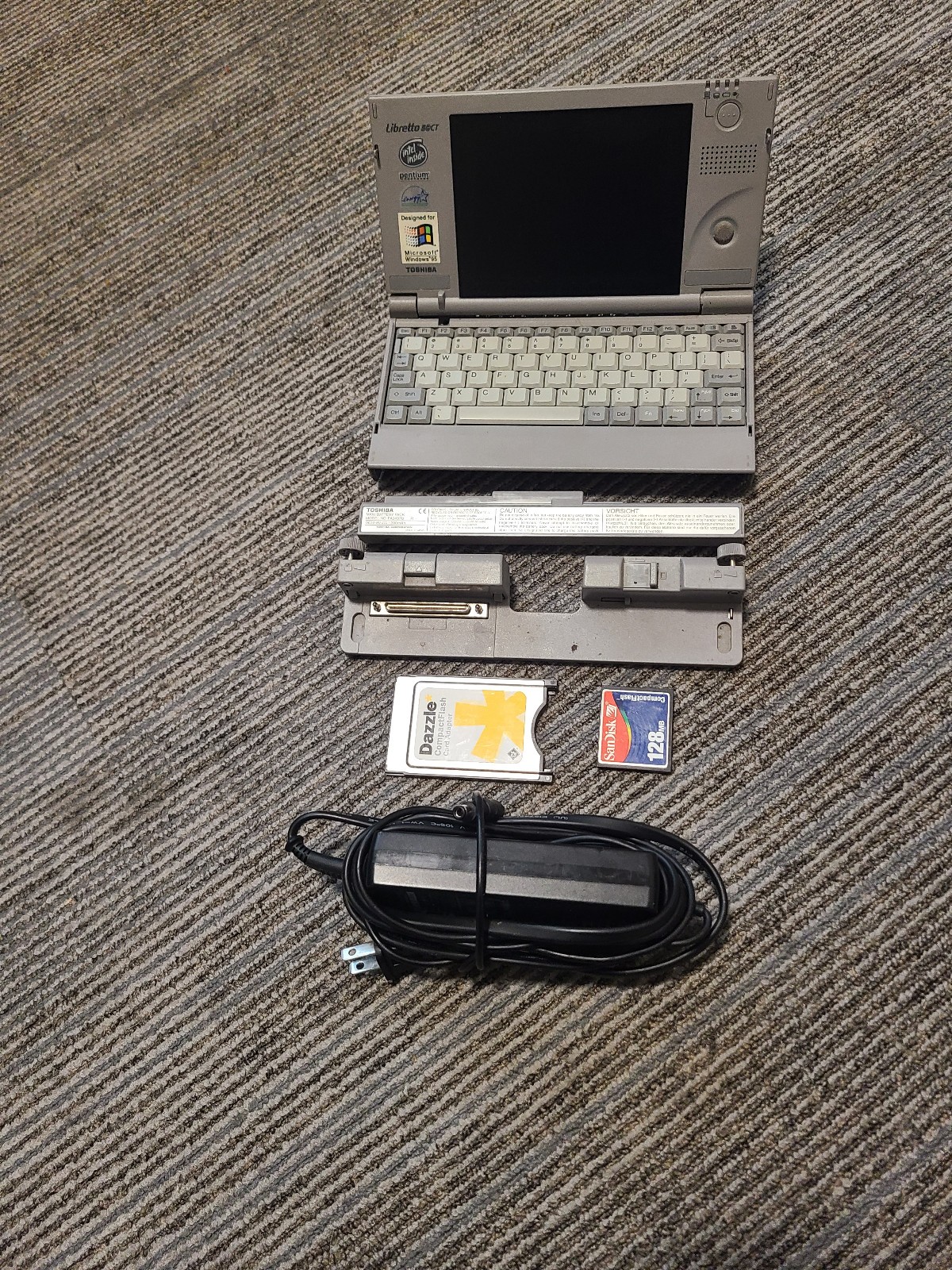Toshiba Libretto 50CT 32MB RAM + Extras