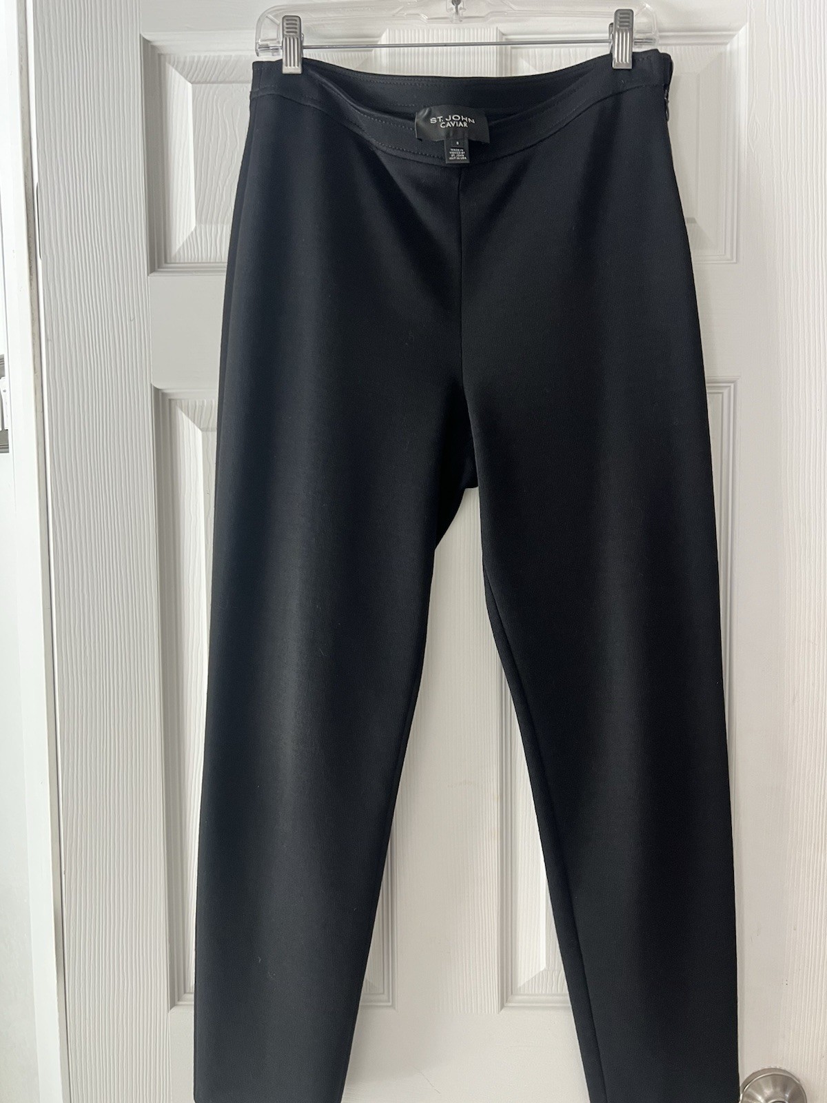 St. John’s Caviar Black Ankle Pant Size 8