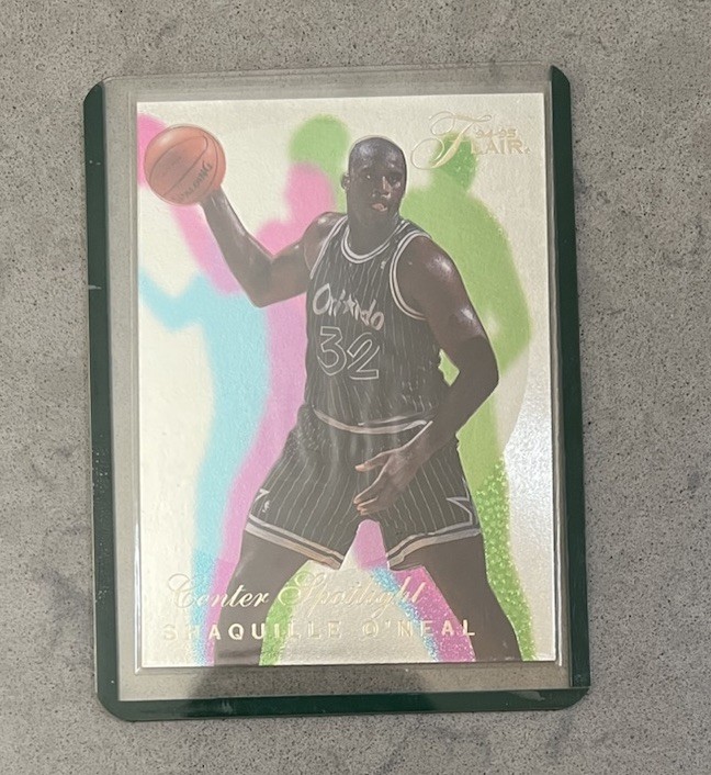 1994-95 Flair - Center Spotlight - Shaquille O\'Neal #4 Shaq Orlando Magic