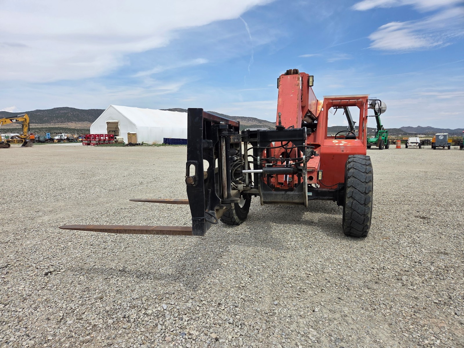 2018 JLG 1001104992 Skytrak Xtreme Swing Carriage 180 Degree-4816