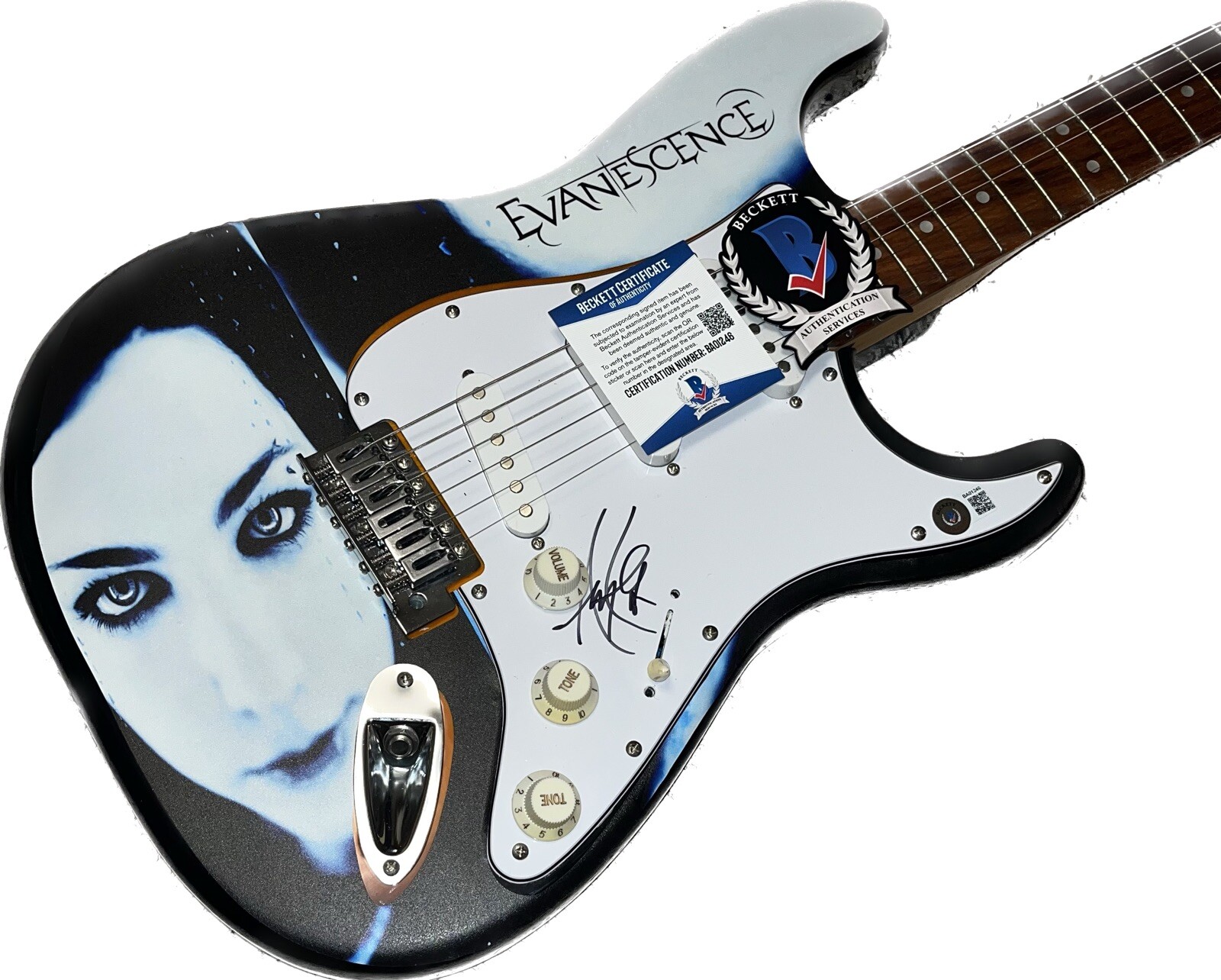 AMY LEE SIGNED GUITAR EVANESCENCE FALLEN CUSTOM FULL SIZE CUSTOM BECKETT BAS COA