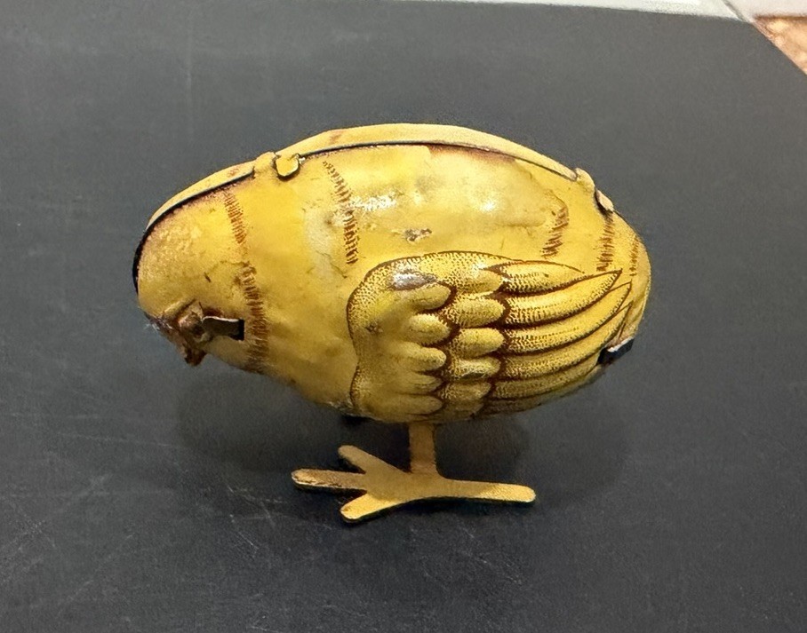 Tin Chick Toy US Zone Germany Vintage Nice