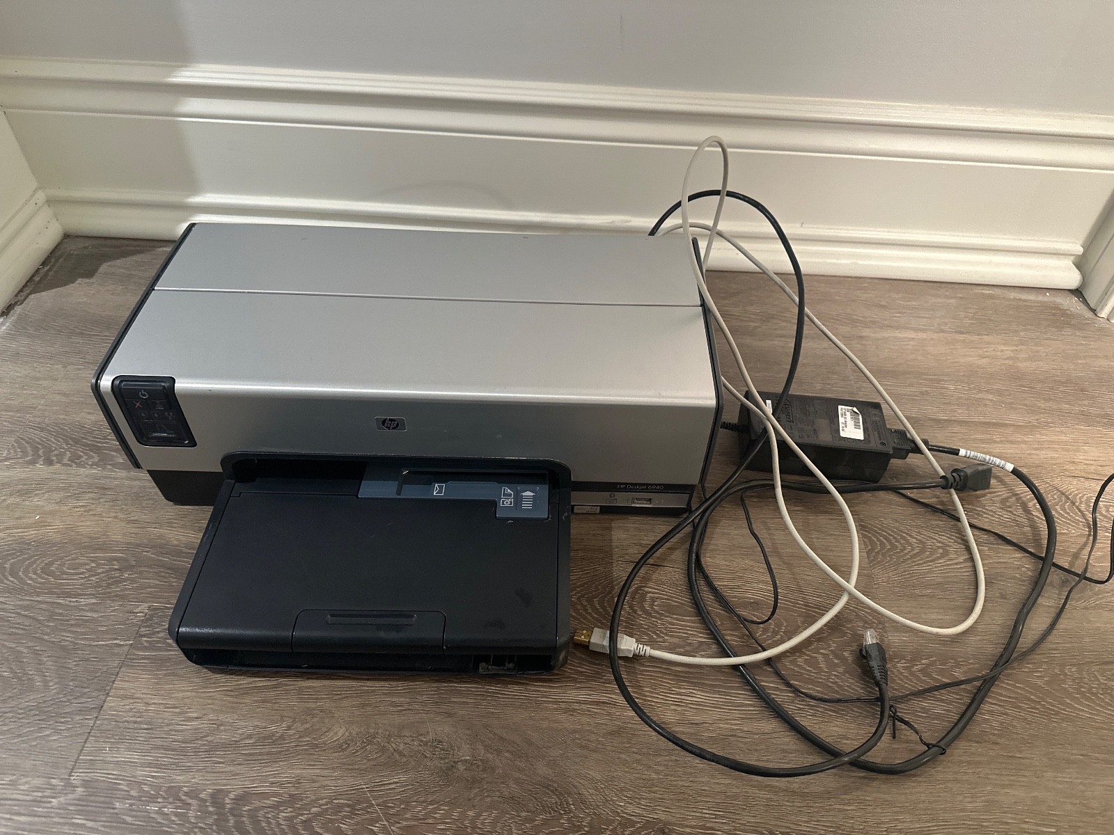 HP Deskjet 6940 Standard Inkjet Printer HP Deskjet 6940 Standard Inkjet Printer