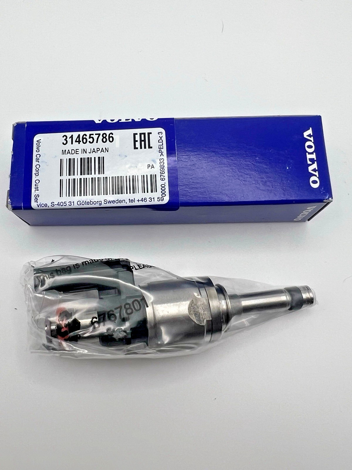 Genuine Volvo Fuel Injector 31465786 OEM