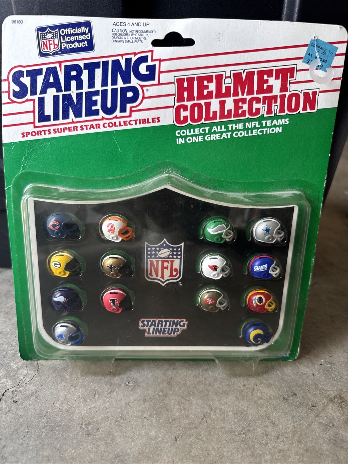 1989 Starting Lineup NFL Helmet Collection Stand