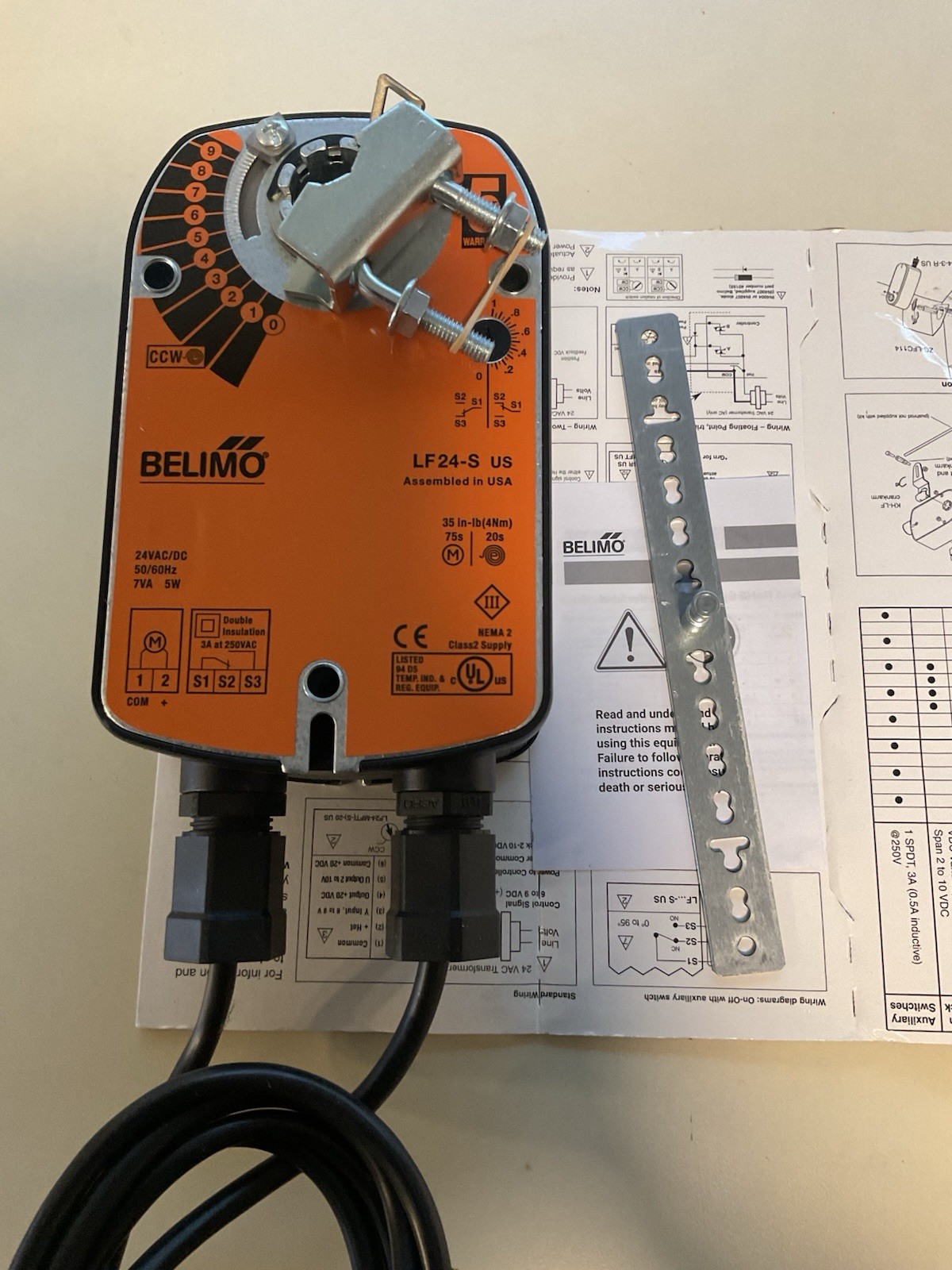Belimo LF24-S US Spring Return 35 In-lb (4 Nm) Damper Actuator 24 VAC/DC Belimo LF24-S US Spring Return 35 In-lb (4 Nm) Damper Actuator 24 VAC/DC