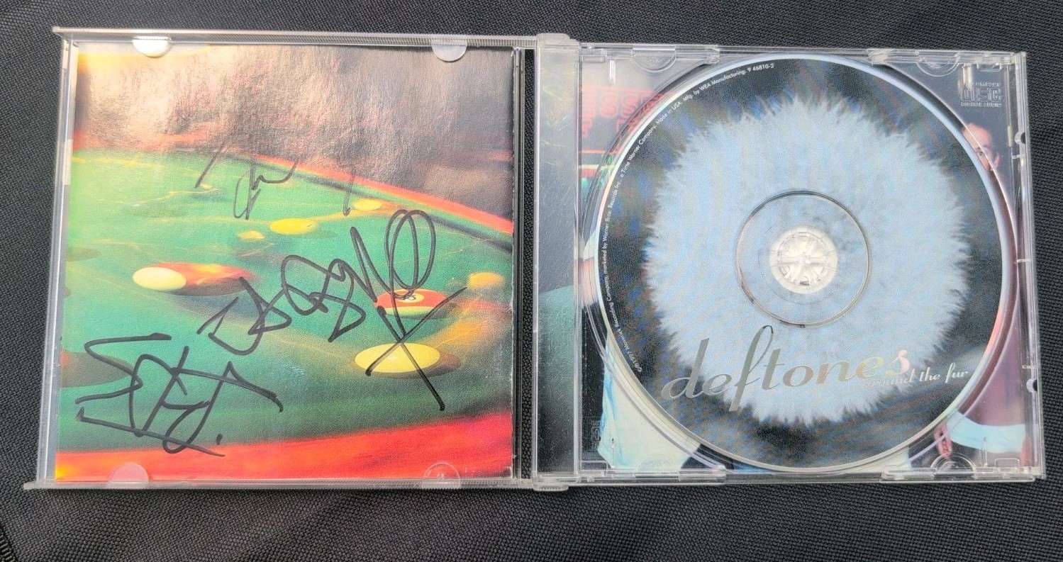 Deftones Around The Fur Ultra Rare Signed Promo CD Autographed Deftones Around The Fur Ultra Rare Signed Promo CD Autographed