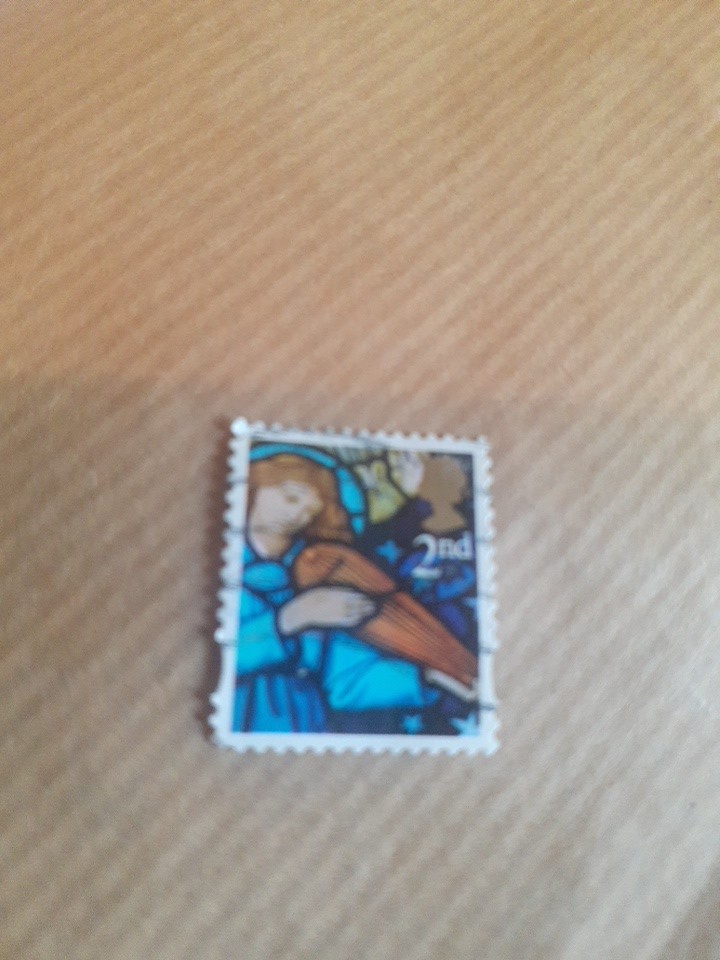 120 x 2nd Class  Xmas GB Stamps  Angle with Harp- Used- 2011