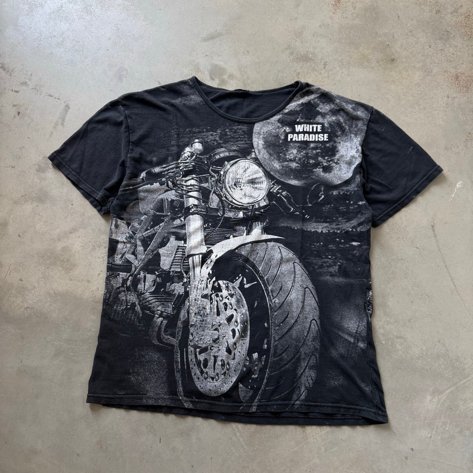 Vintage Y2K White Paradise Biker Motorcycle Retro AOP Graphic T-shirt Size Small
