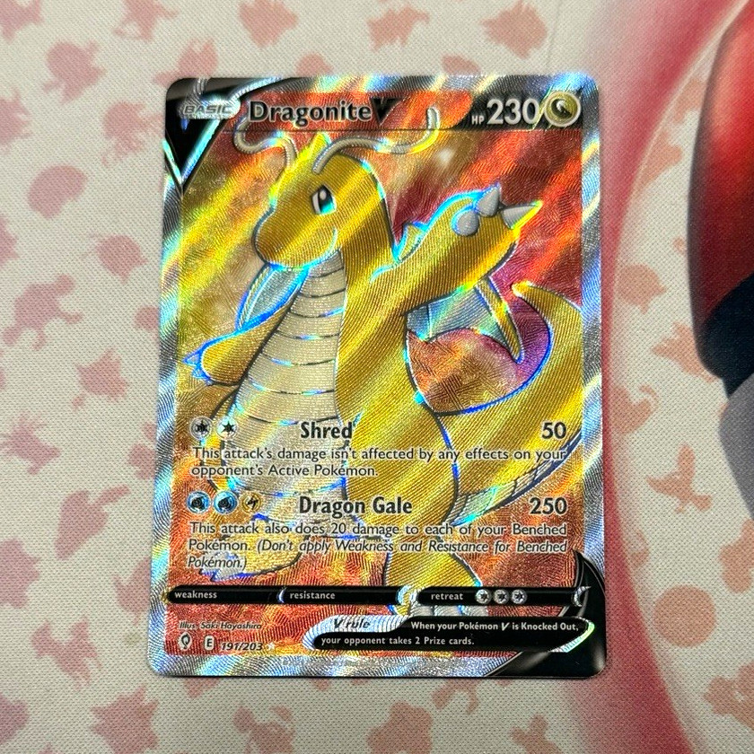 Dragonite V Full Art Holo Ultra Rare 191/203 SWSH07 Evolving Skies