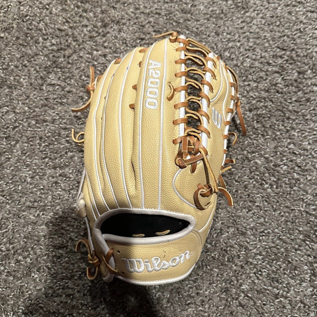 NEW Wilson A2000 OT7 Steven Kwan 12.75. Professionally broken in and never used NEW Wilson A2000 OT7 Steven Kwan 12.75. Professionally broken in and never used