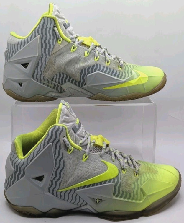 Nike LeBron 11 Maison du LeBron Neon Gray Men\'s Basketball Shoes Size 9.5 w/ Box Nike LeBron 11 Maison du LeBron Neon Gray Men\'s Basketball Shoes Size 9.5 w/ Box