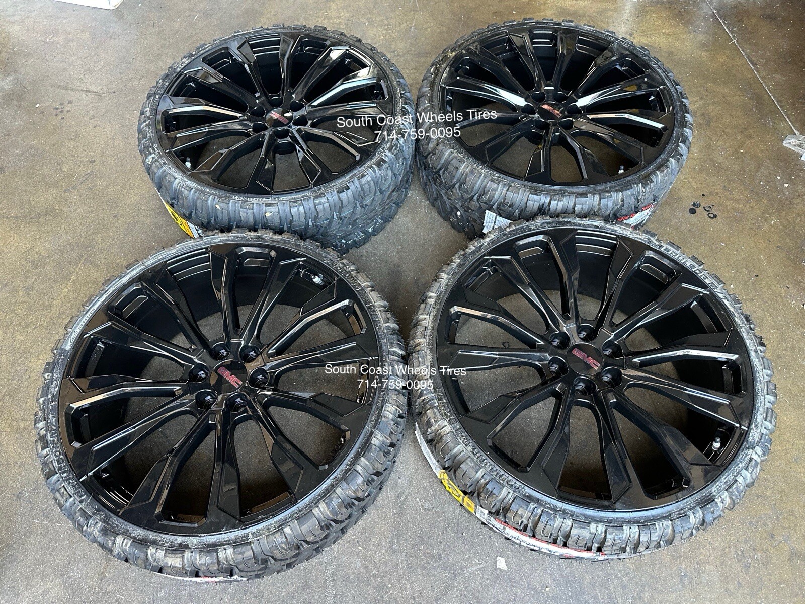 26” FR203 BLACK WHEELS 33” MT Mud Tires GMC Sierra Yukon CHEVY Silverado Tahoe