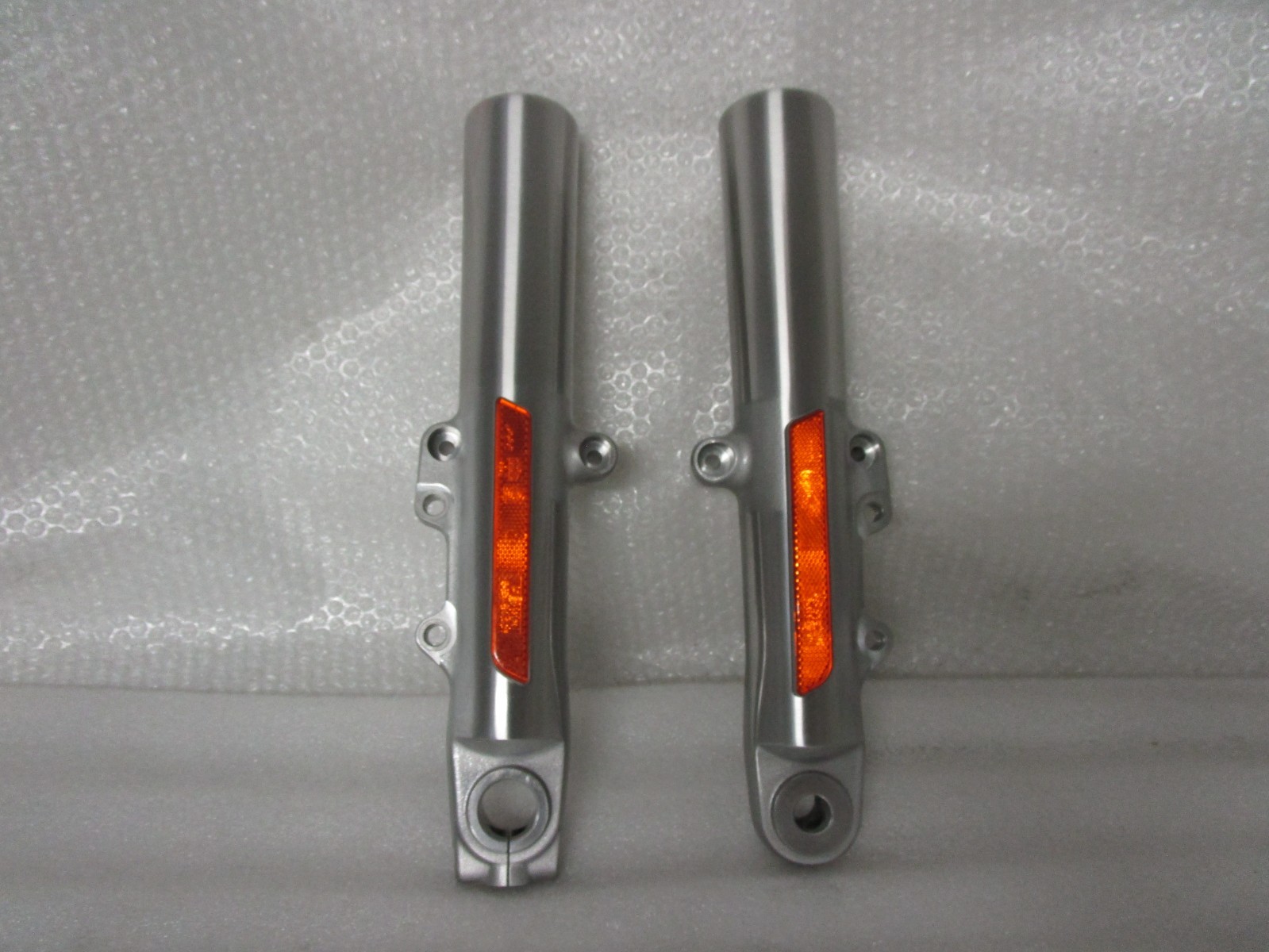 14-24 Harley Davidson Tri-Glide Freewheeler Trike Lower Fork Sliders OEM 14-24 Harley Davidson Tri-Glide Freewheeler Trike Lower Fork Sliders OEM